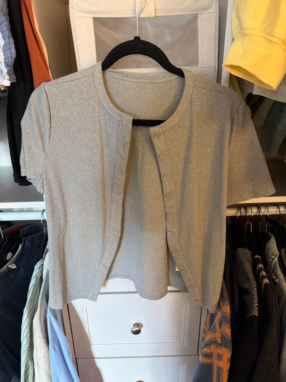 Elle Light Gray Short Sleeve Button-Down Top